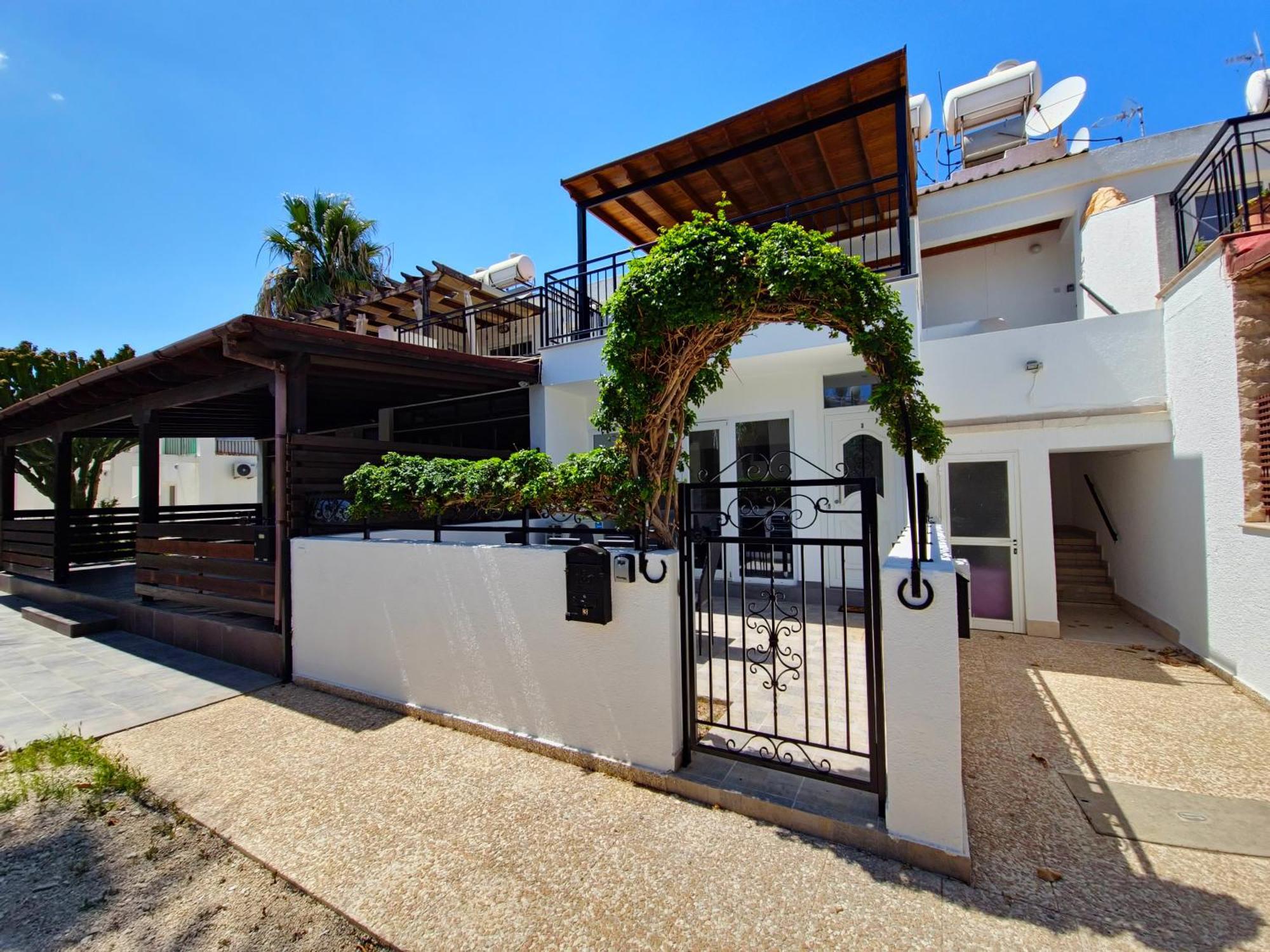 Oroklini Star 200Metres From The Sandy Beach Larnaca Luaran gambar